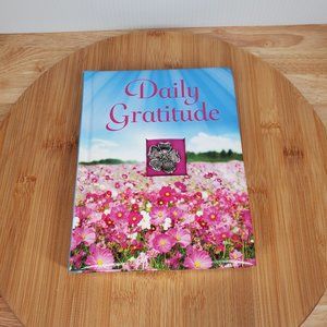 Daily Gratitude by Joanne Mattern, Daily Devotions for Each Day of the Year